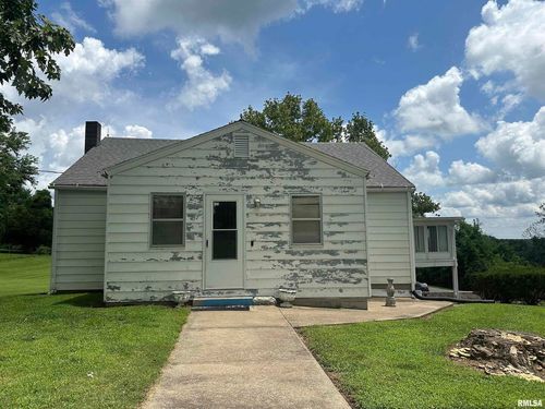 222 N Main St, Eddyville, IL, 62928-9732 | Card Image