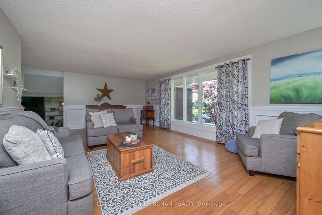 7157 5 Th Line, House other with 4 bedrooms, 3 bathrooms and 10 parking in Tottenham ON | Image 4