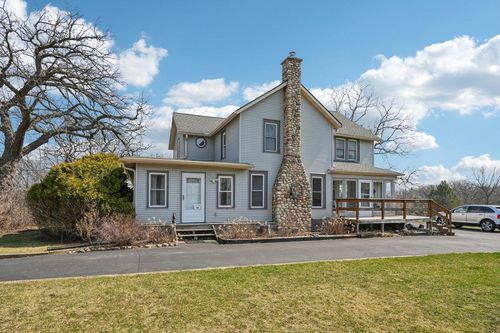 S102W33389 County Road Lo, Mukwonago, WI, 53149-9529 | Card Image