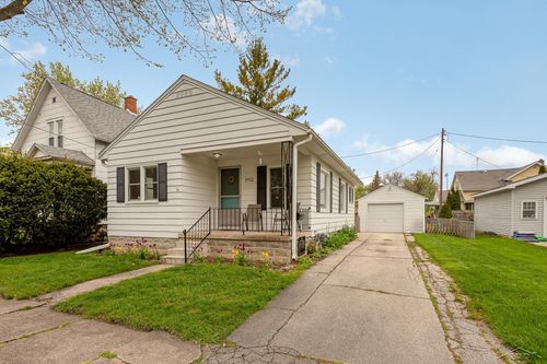 1911 15th St, Bay City, MI, 48708-7508 | Card Image