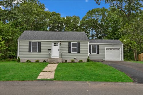 142 Yucatan Dr, Warwick, RI, 02889-2924 | Card Image