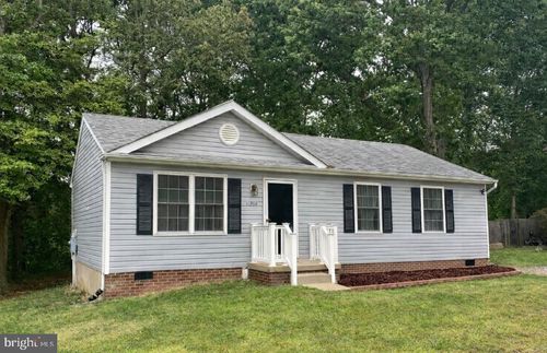 11900 Hunting Ridge Dr, FREDERICKSBURG, VA, 22407-7364 | Card Image