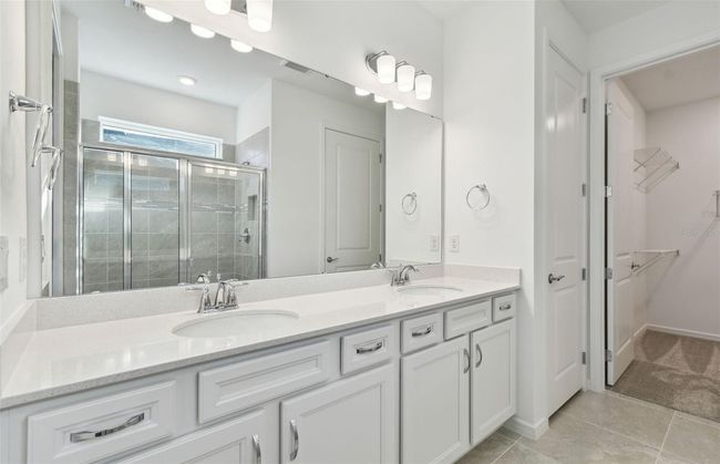 Owner's Bath w/Dual Sinks | Image 13
