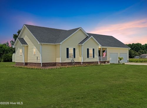 100 Cutter Ln, Elizabeth City, NC, 27909-3166 | Card Image