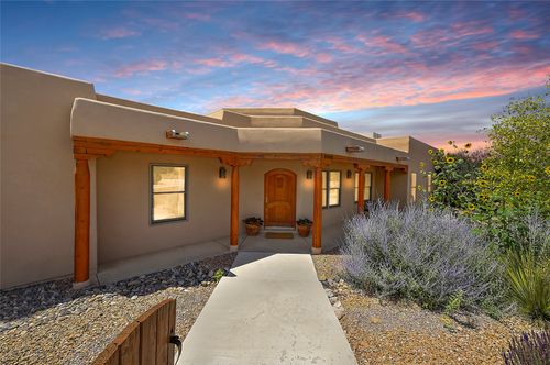3402 Calle Viejo, Santa Fe, NM, 87507-6409 | Card Image