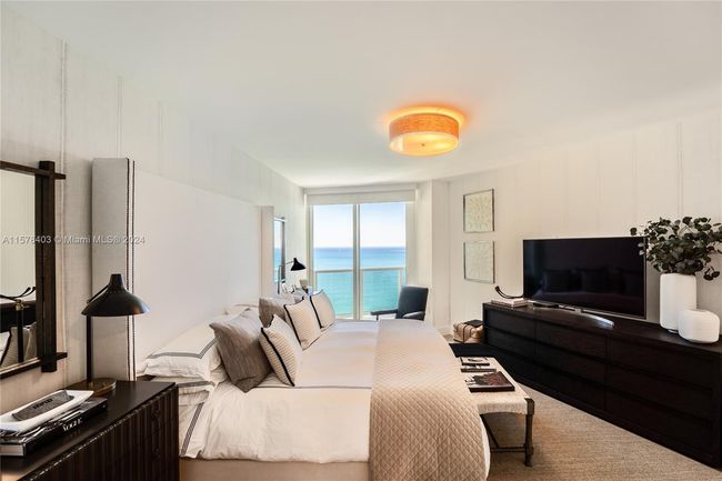 LPH07 - 19333 Collins Ave, Condo with 3 bedrooms, 3 bathrooms and null parking in Sunny Isles Beach FL | Image 11