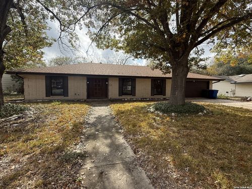5642 Brandemere Dr, San Antonio, TX, 78218-2301 | Card Image