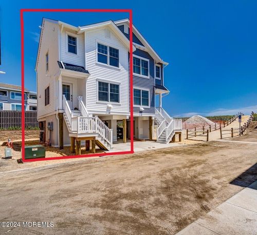 30 Elder St, Mantoloking, NJ, 08738-1329 | Card Image