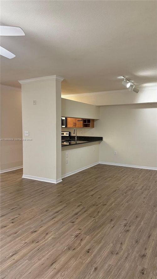 apt-108-6458 Emerald Dunes Dr, West Palm Beach, FL, 33411-2756 | Card Image