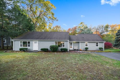 5 Edgewood Rd, Wilbraham, MA, 01095-1906 | Card Image