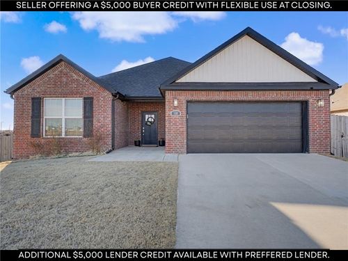 550 Piper Ln, Centerton, AR, 72719-6086 | Card Image