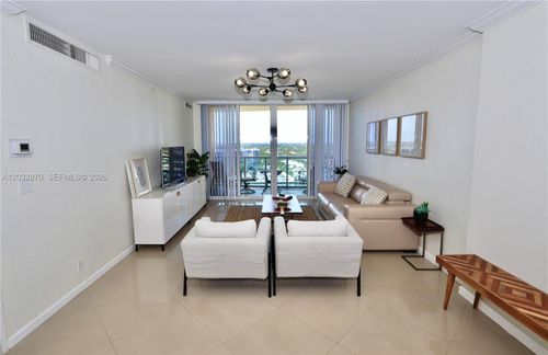 1430-2501 S Ocean Dr, Hollywood, FL, 33019 | Card Image
