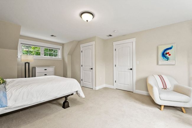 54 Cushing St, House other with 3 bedrooms, 3 bathrooms and 6 parking in Hingham MA | Image 24
