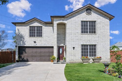 8151 Arrowhead Pool, San Antonio, TX, 78254-5592 | Card Image