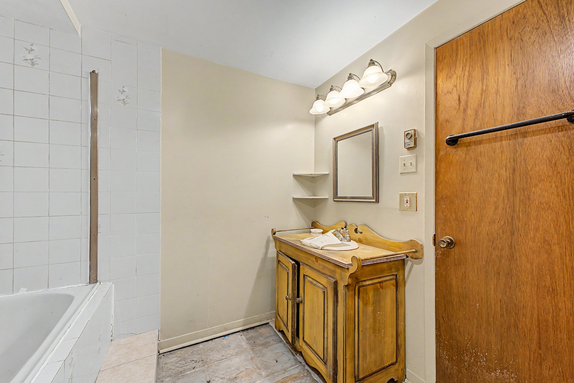 Residential in Longueuil (Greenfield Park) 3