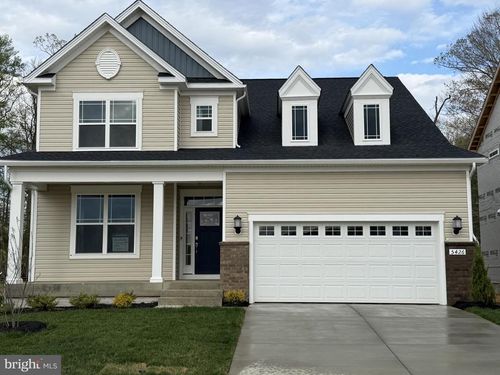 5426 Newport Cir, WHITE PLAINS, MD, 20695-4338 | Card Image