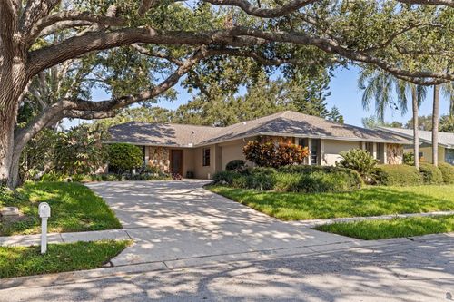 707 Knollwood Dr, Largo, FL, 33770-2755 | Card Image