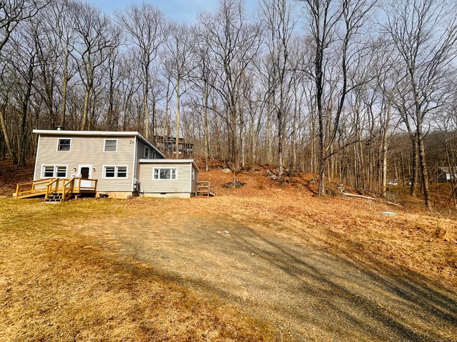 33 Rabbit Hill Rd, House other with 4 bedrooms, 1 bathrooms and 8 parking in Warren CT | Image 32