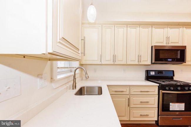 2502 Jefferson St, Townhouse with 3 bedrooms, 4 bathrooms and null parking in BALTIMORE MD | Image 41