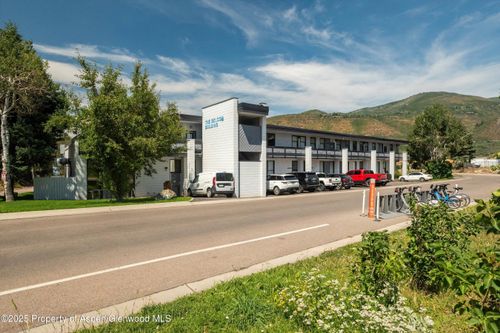 210 Aspen Airport Business Ctr, Aspen, CO, 81611-3536 | Card Image