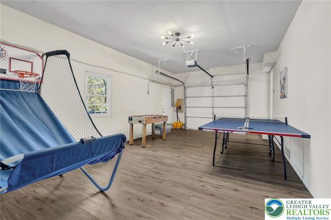 511 Lakeside Dr, House other with 4 bedrooms, 3 bathrooms and null parking in East Stroudsburg PA | Image 35
