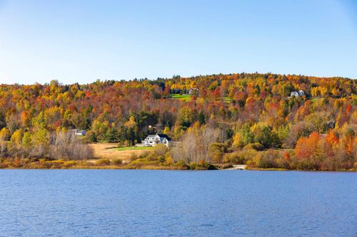 4718 Oak Hill Rd, St. George, VT, 05495-7060 | Card Image