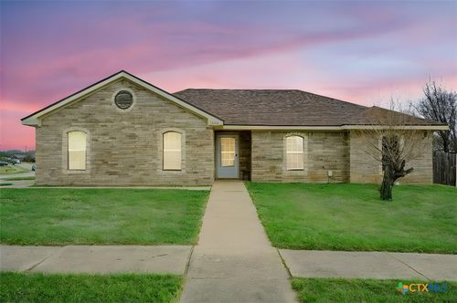2808 Curtis Dr, Copperas Cove, TX, 76522-7502 | Card Image