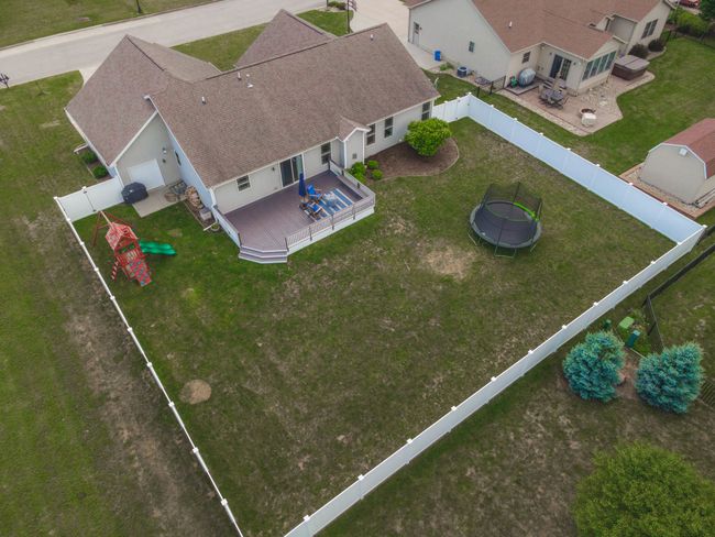 1619 W Meadowlark Dr, Home with 3 bedrooms, 3 bathrooms and null parking in Pontiac IL | Image 50