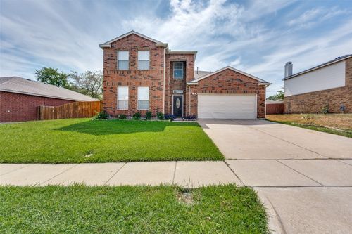 814 White Dove Dr, Arlington, TX, 76017-6566 | Card Image