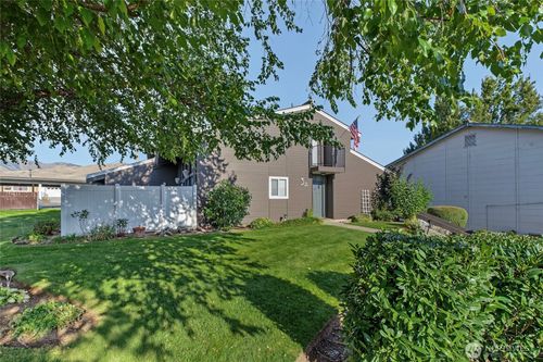 a-3-10 S Cove Ave, Wenatchee, WA, 98801-2565 | Card Image