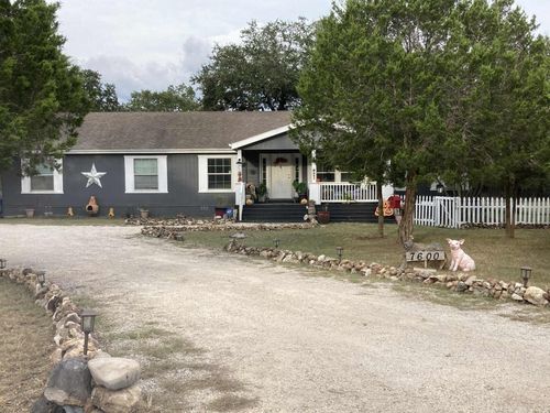 7600 Wegner Rd, New Braunfels, TX, 78132-2497 | Card Image