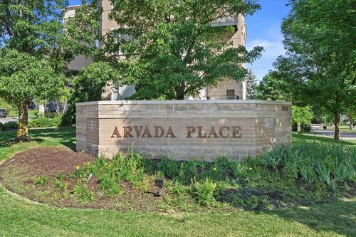 206-10900 W Bluemound Road, Wauwatosa, WI, 53226 | Card Image