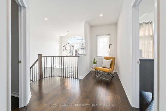 121 Upper Canada Crt, House other with 4 bedrooms, 4 bathrooms and 4 parking in Georgetown ON | Image 27