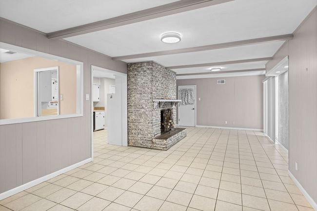 1203 Blanton Pl, House other with 3 bedrooms, 2 bathrooms and null parking in Sherman TX | Image 7