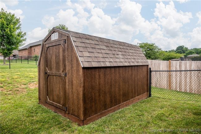 7206 Nelson Ct, Home with 3 bedrooms, 2 bathrooms and null parking in Georgetown IN | Image 30