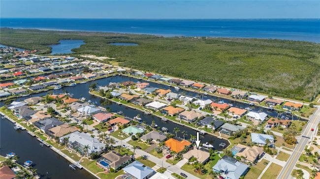 211 Lido Dr, House other with 4 bedrooms, 3 bathrooms and null parking in PUNTA GORDA FL | Image 49