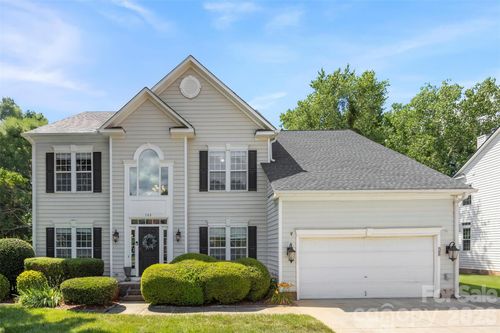 102 Doby Creek Ct, Fort Mill, SC, 29715-8748 | Card Image