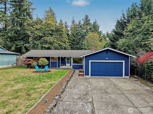 13020 158th Avenue Se, Renton, WA, 98059 | Card Image