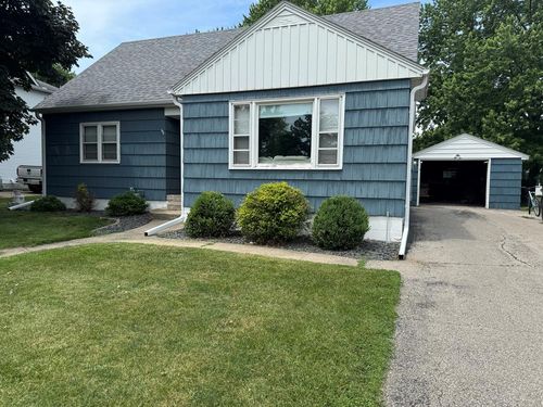 1618 11th St, Manson, IA, 50563 | Card Image