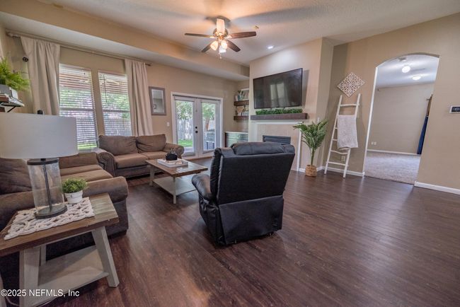 11760 Huckleberry Trl E, House other with 4 bedrooms, 2 bathrooms and null parking in MACCLENNY FL | Image 23