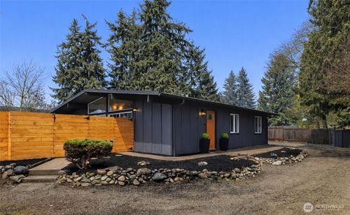 35631 13th Avenue Sw, Federal Way, WA, 98023 | Card Image