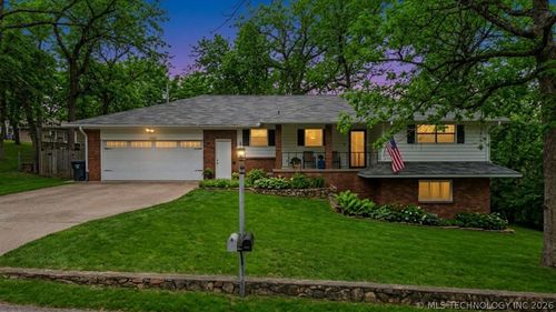 13266 Spruce Ln, Claremore, OK, 74017-0790 | Card Image