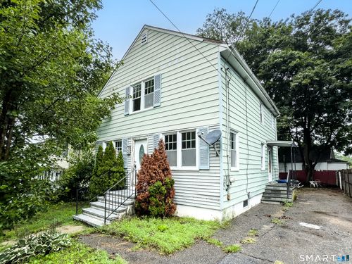 166 Earl Ave, Bridgeport, CT, 06606-3901 | Card Image