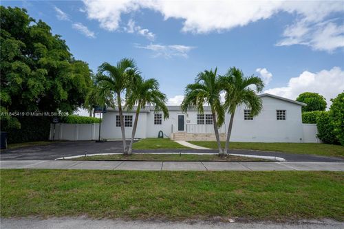 8371 Sw 32nd Ter, Miami, FL, 33155-3342 | Card Image