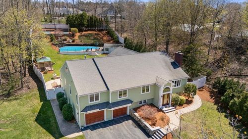 7 Michelle Dr, Burlington, MA, 01803-4510 | Card Image
