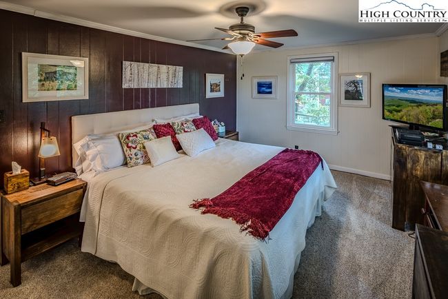 492 Skyland View Dr, House other with 3 bedrooms, 2 bathrooms and null parking in Blowing Rock NC | Image 22