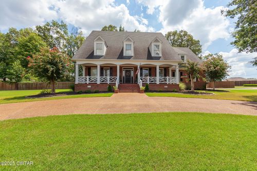 76 Southpointe Dr, Jackson, TN, 38305-6641 | Card Image