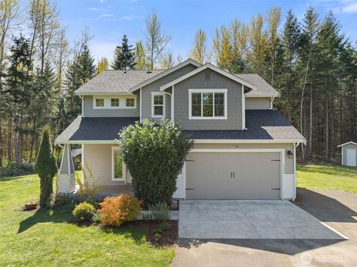 14229 Rainier View Dr Se, Yelm, WA, 98597-6722 | Card Image
