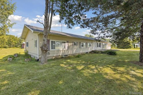 2933 E Sanilac Rd, Mayville, MI, 48744-9722 | Card Image