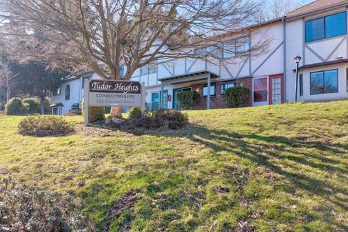 19-495 Chestnut St, Ashland, OR, 97520-1577 | Card Image